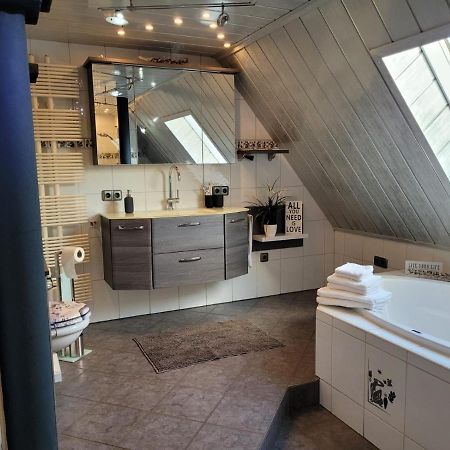 Ferienwohnung Fitness Entspannung Sauna Im Westerwald Derschen Eksteriør bilde