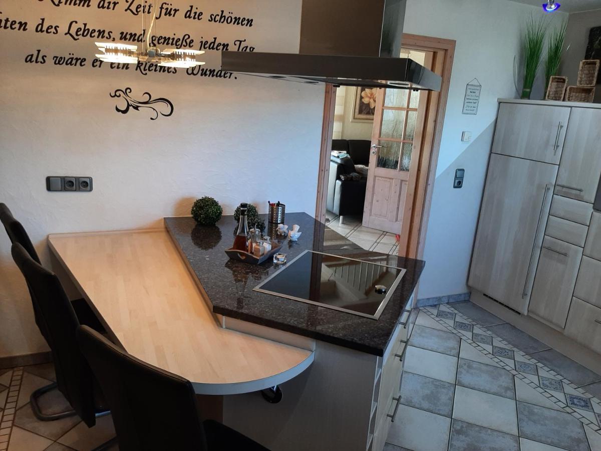 Ferienwohnung Fitness Entspannung Sauna Im Westerwald Derschen Eksteriør bilde